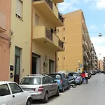 Artemide לינה וארוחת בוקר